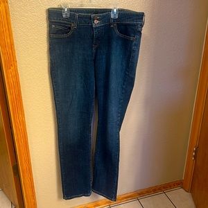Levi Slender Straight Jeans